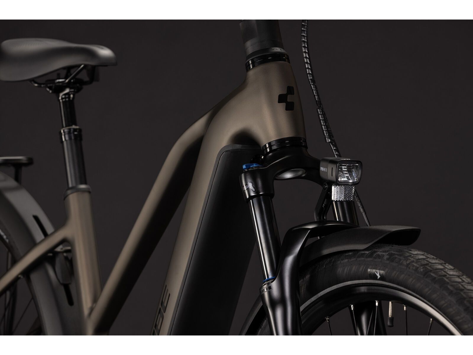 Cube Touring Hybrid Pro 800 Trapeze, metallicumbra´n´black - Bild 6