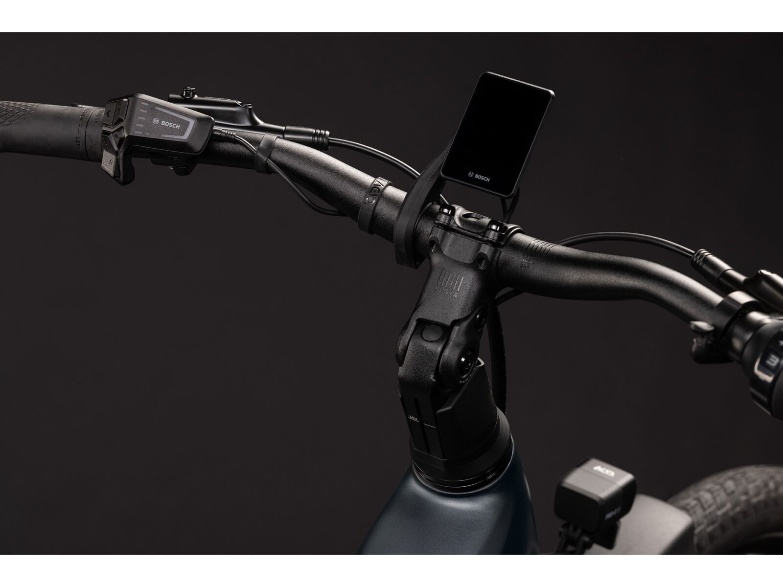 Cube Touring Hybrid Deluxe SLX 800 Trapeze, slabgrey´n´chrome - Bild 3