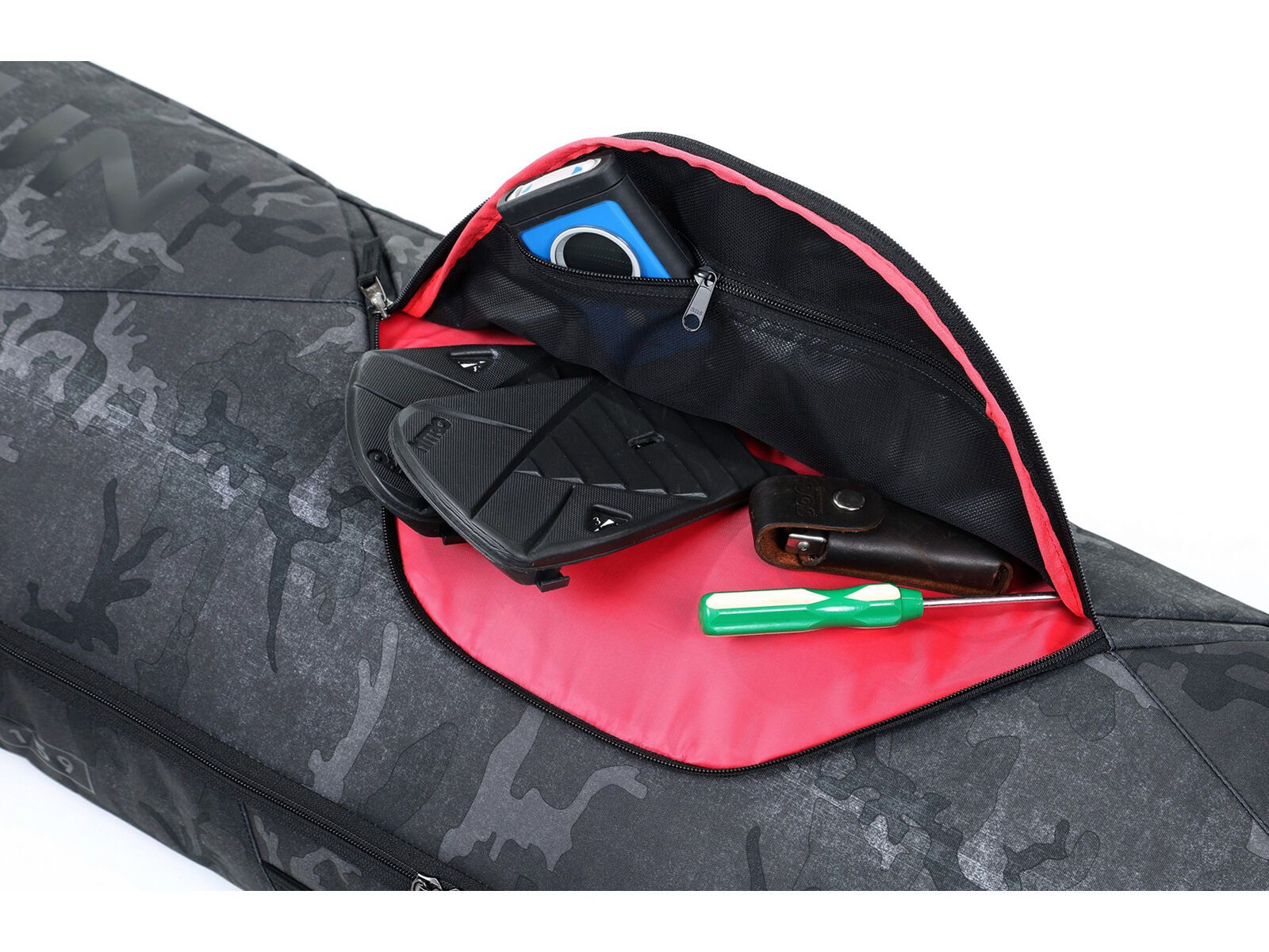 Nitro Cargo Board Bag 159, forged camo - Bild 16