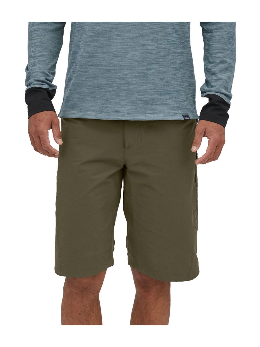 Patagonia Men's Dirt Craft Bike Shorts, basin green - Bild 5