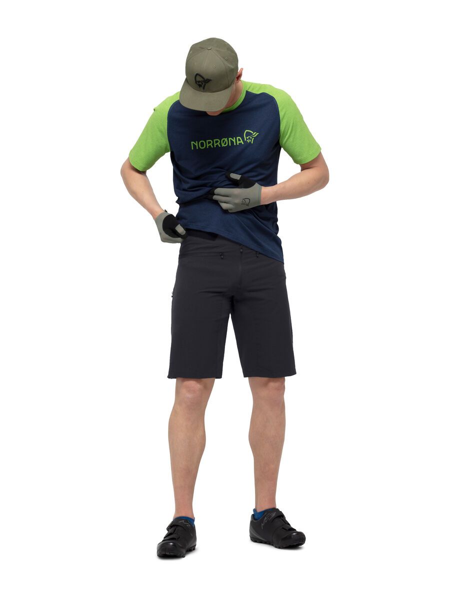 Norrona fjørå flex¹ lightweight Shorts M's, caviar black - Bild 4