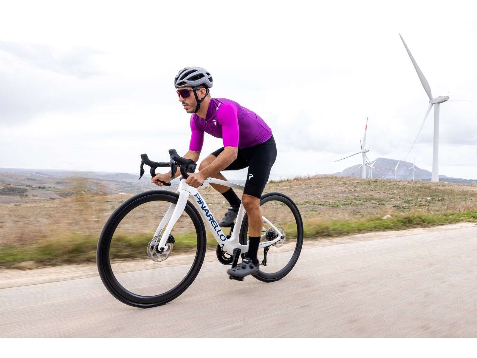 Pinarello F5 105 Di2 2x12 DB / Most Ultrafast Carbon DB HG11, furious white - Bild 6