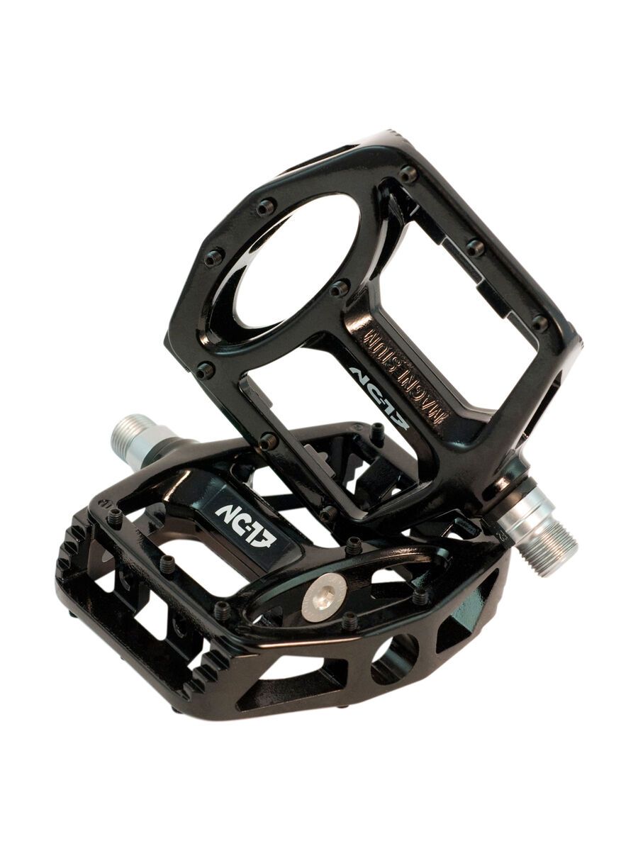 NC-17 MG I S-Pro, black - Bild 1