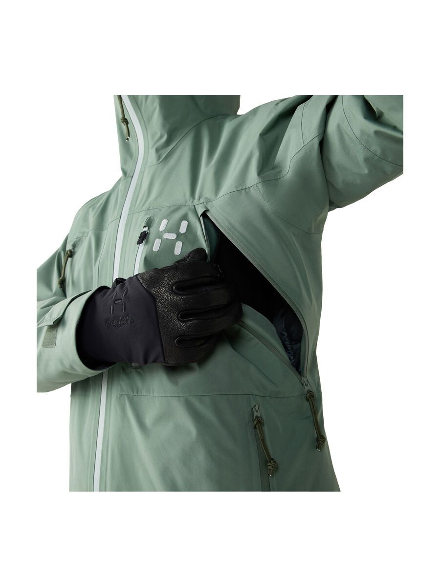 Haglöfs Latnja GTX Insulated Jacket Women, chlorophyll green - Bild 6