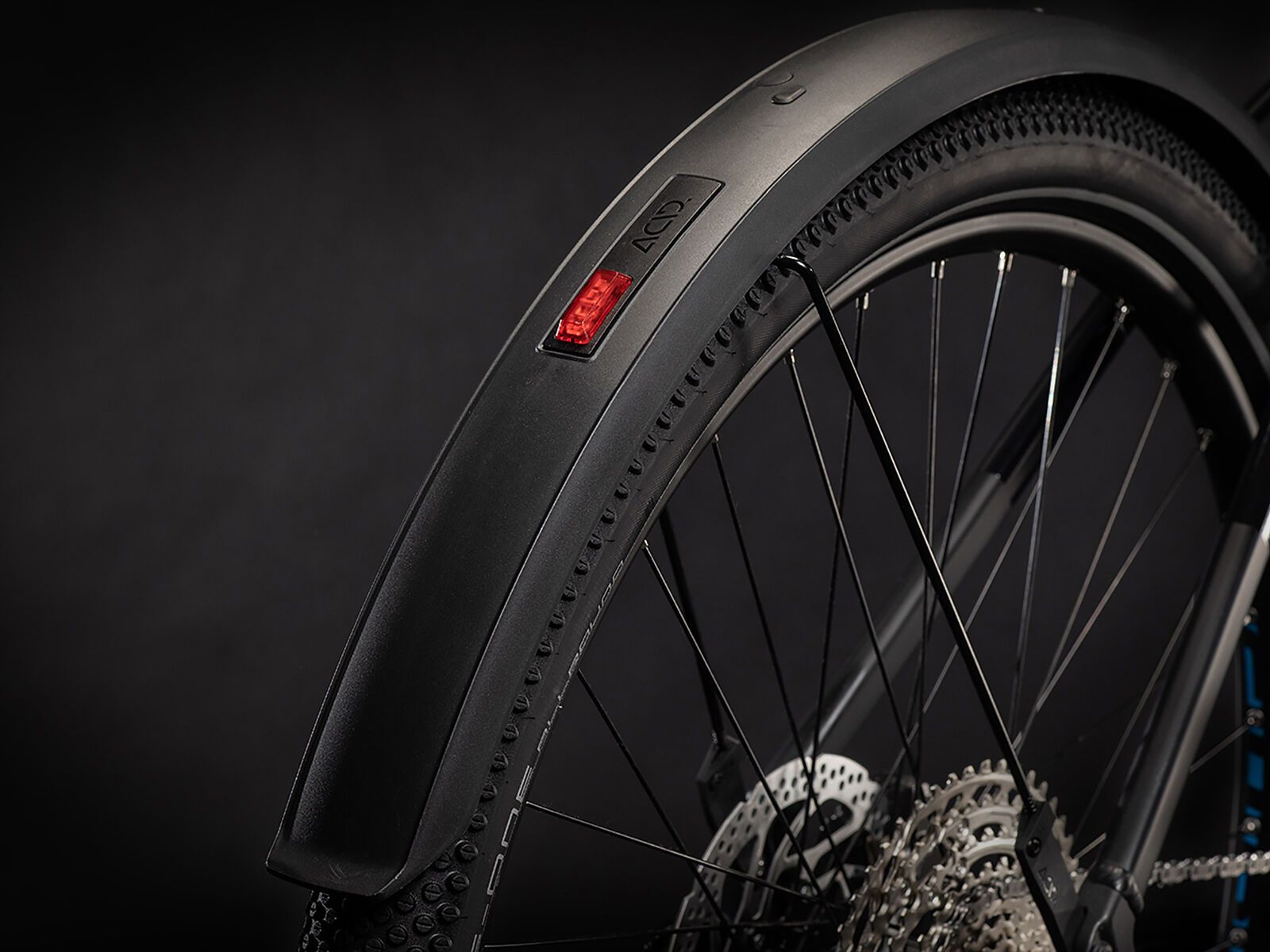 Cube Cross Hybrid Race Allroad 625 Trapeze, black´n´blue - Bild 3