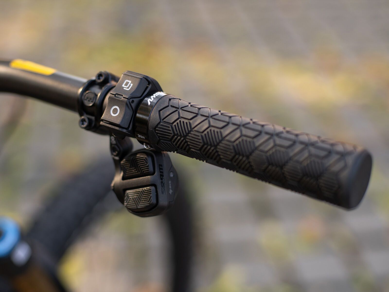 Amflow PL Carbon Pro - 800 Wh, cosmic black - Bild 15