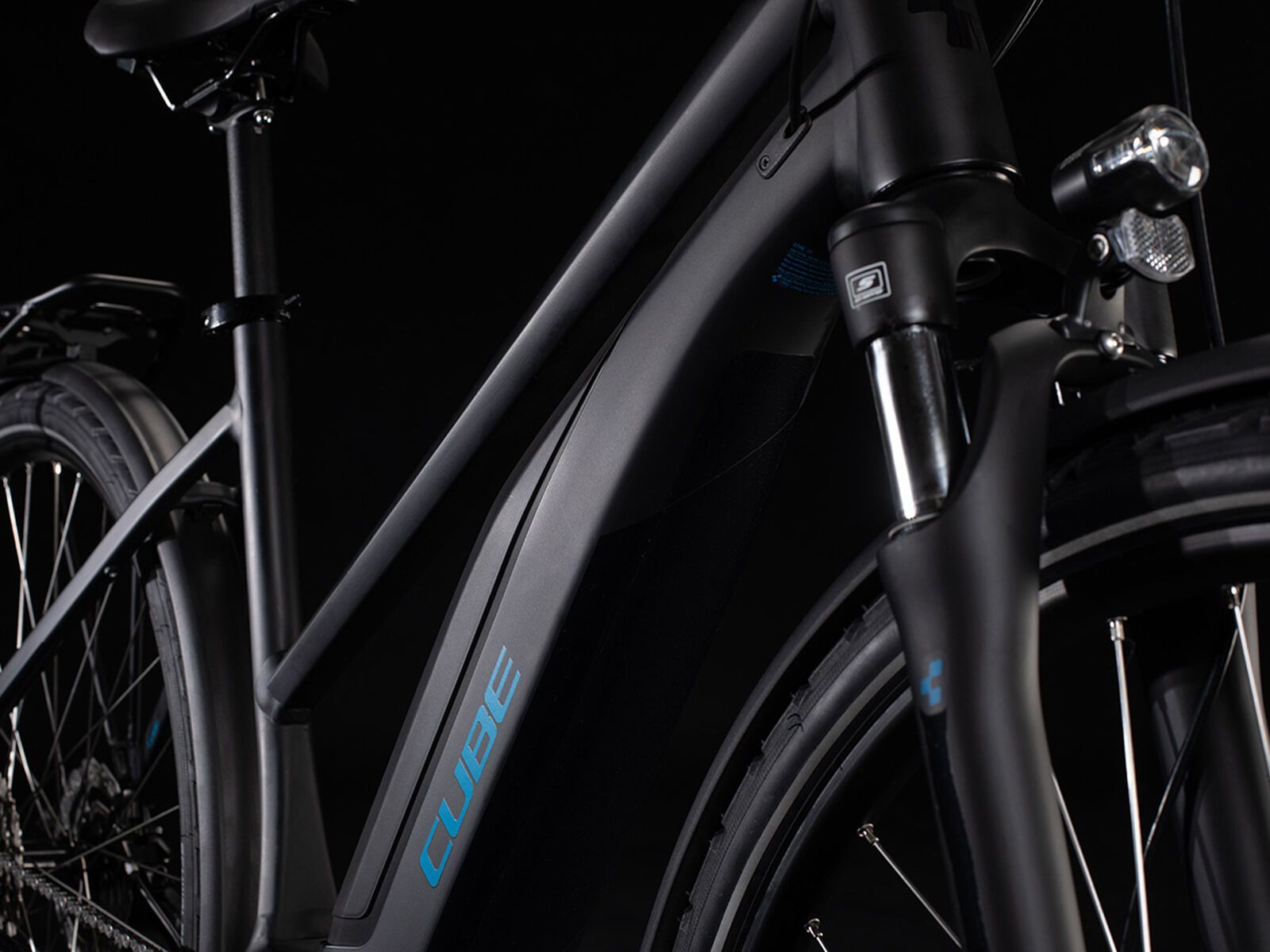 Cube Touring Hybrid ONE 500 Trapeze, black´n´blue - Bild 3