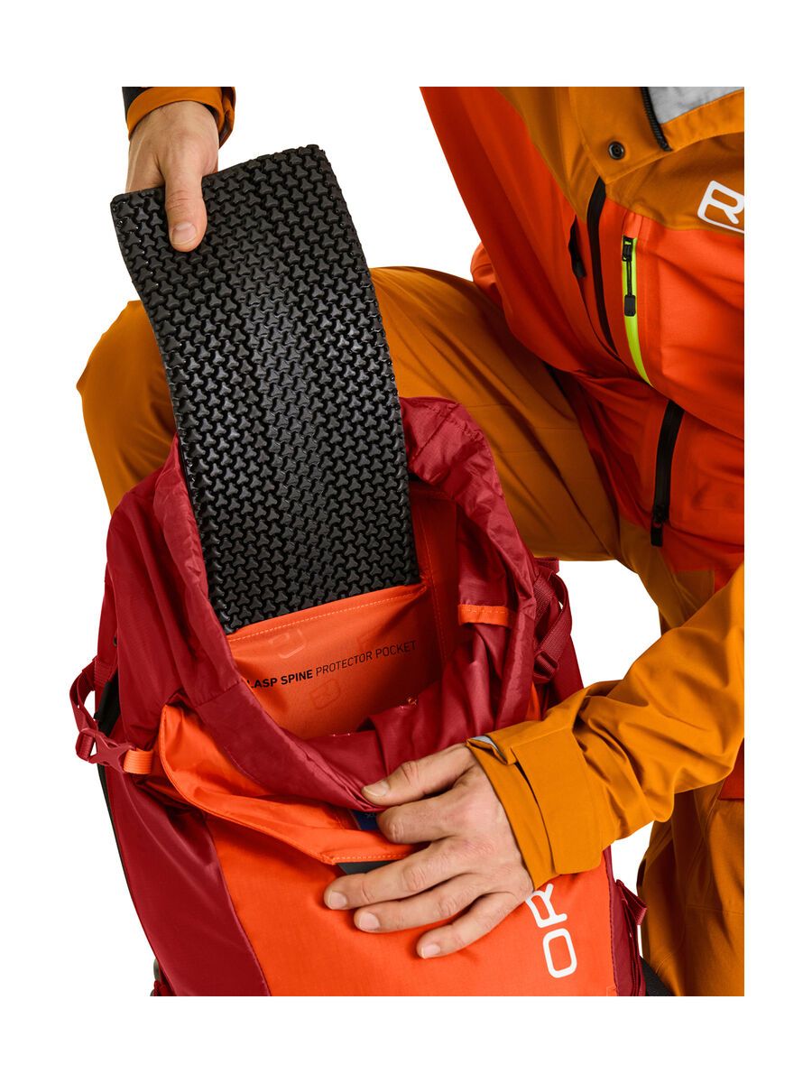 Ortovox Ravine 28, black raven - Bild 5