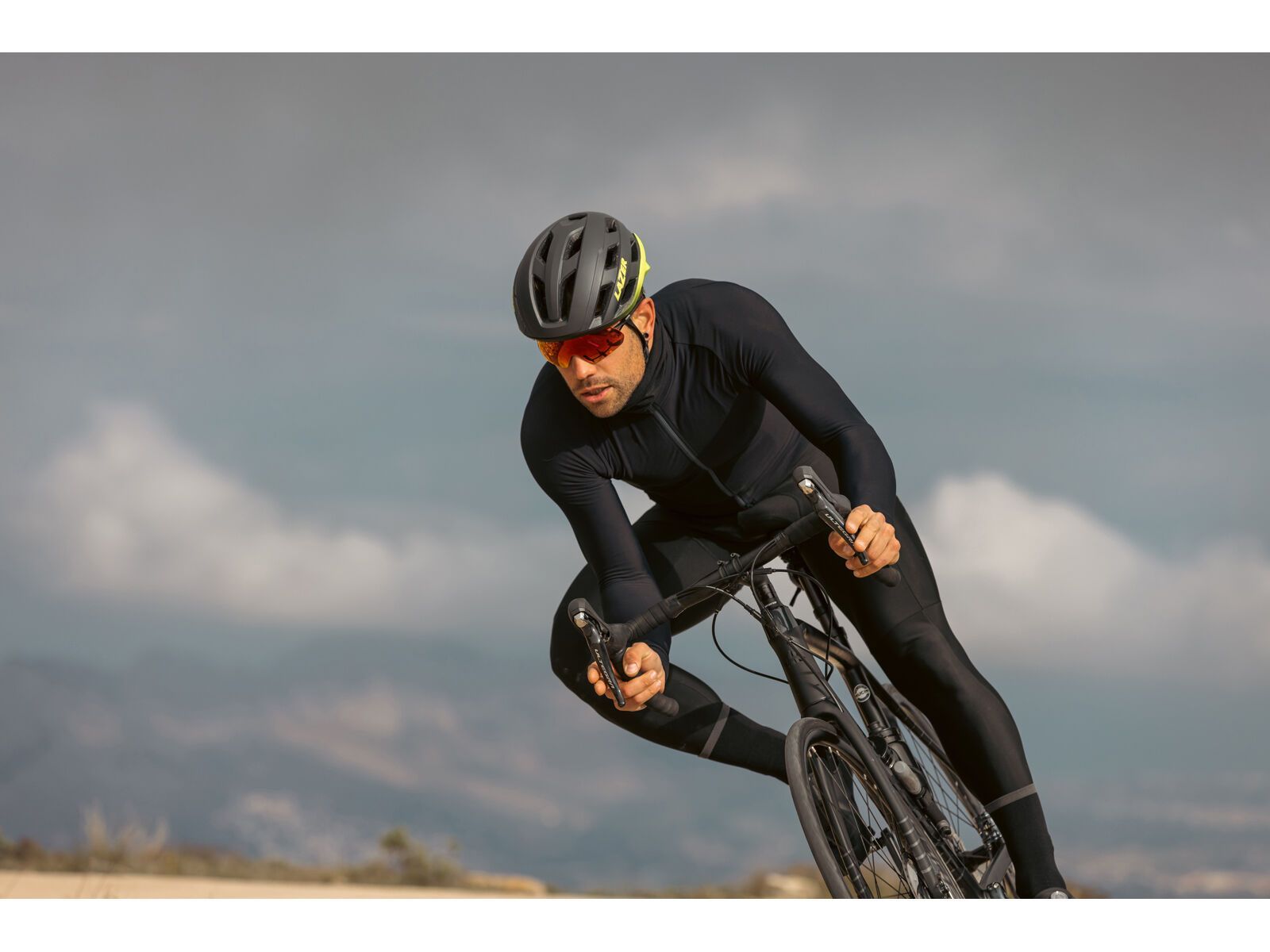 Lazer Strada KinetiCore, matte dark grey flash yellow - Bild 7