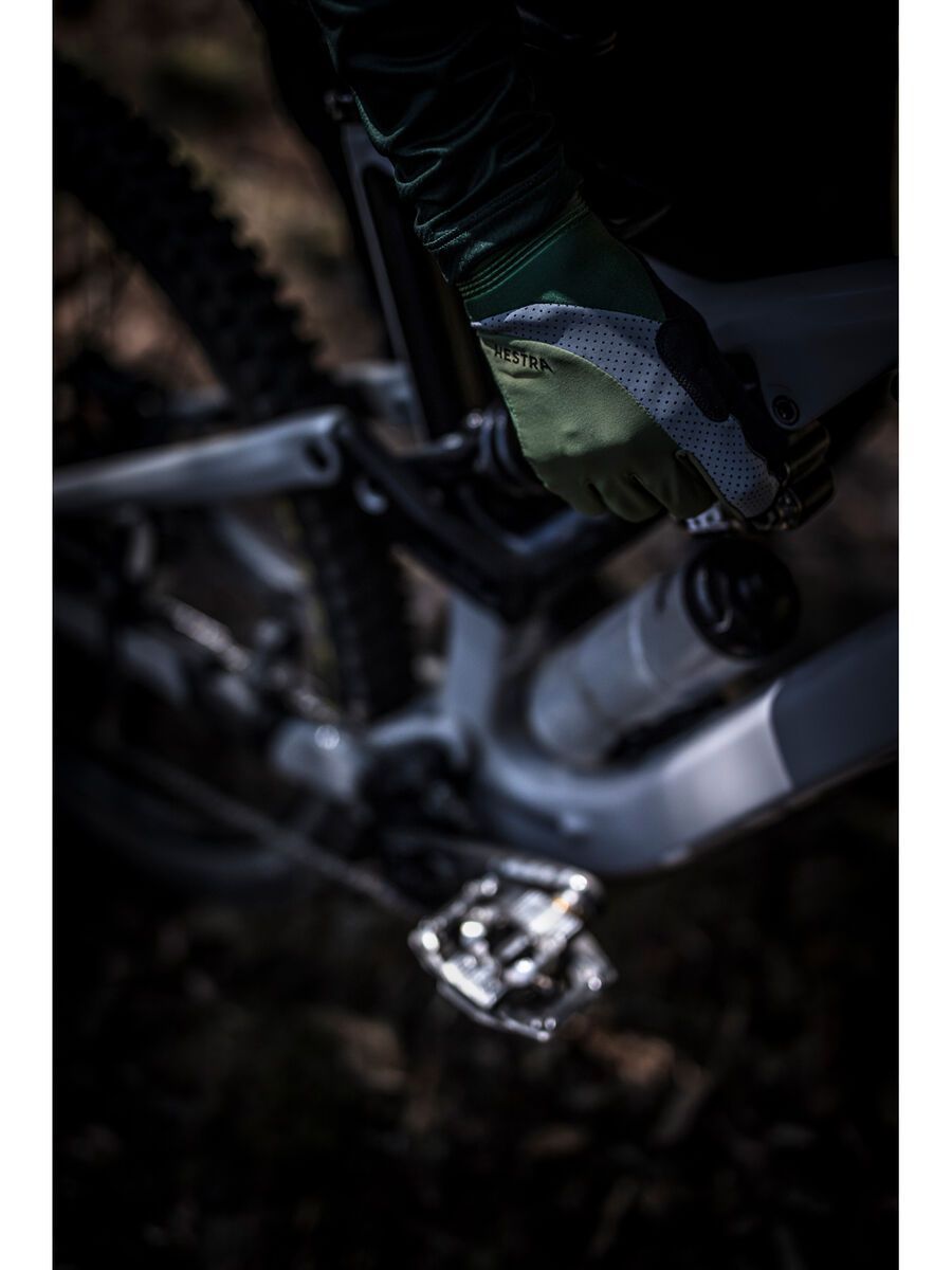 Hestra Apex Reflective Long, olive - Bild 10