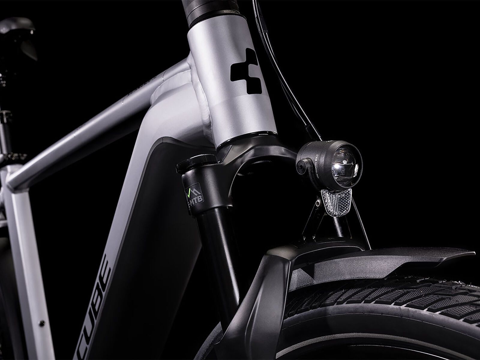 Cube Kathmandu Hybrid SL 750, polarsilver´n´black - Bild 4