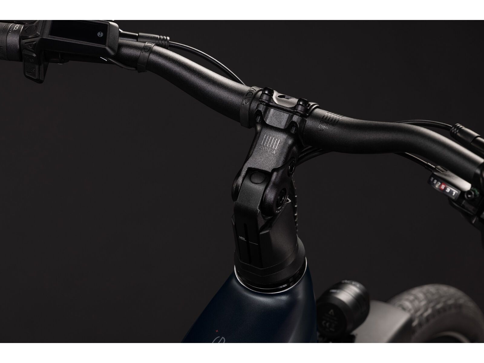 Cube Touring Hybrid One 600 Trapeze, grey´n´coolgrey - Bild 3