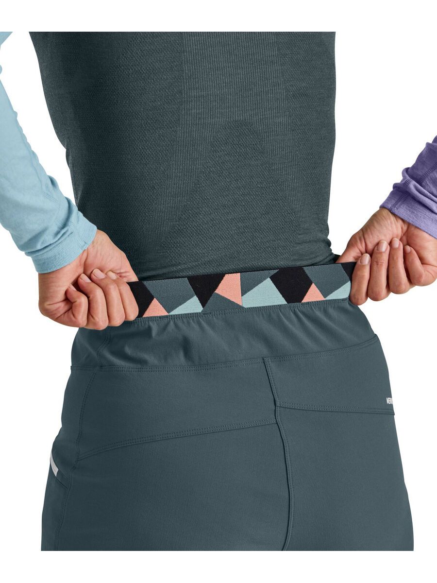 Ortovox Merino Airsolation Punta Berrino Stretch Pants W, black raven - Bild 4