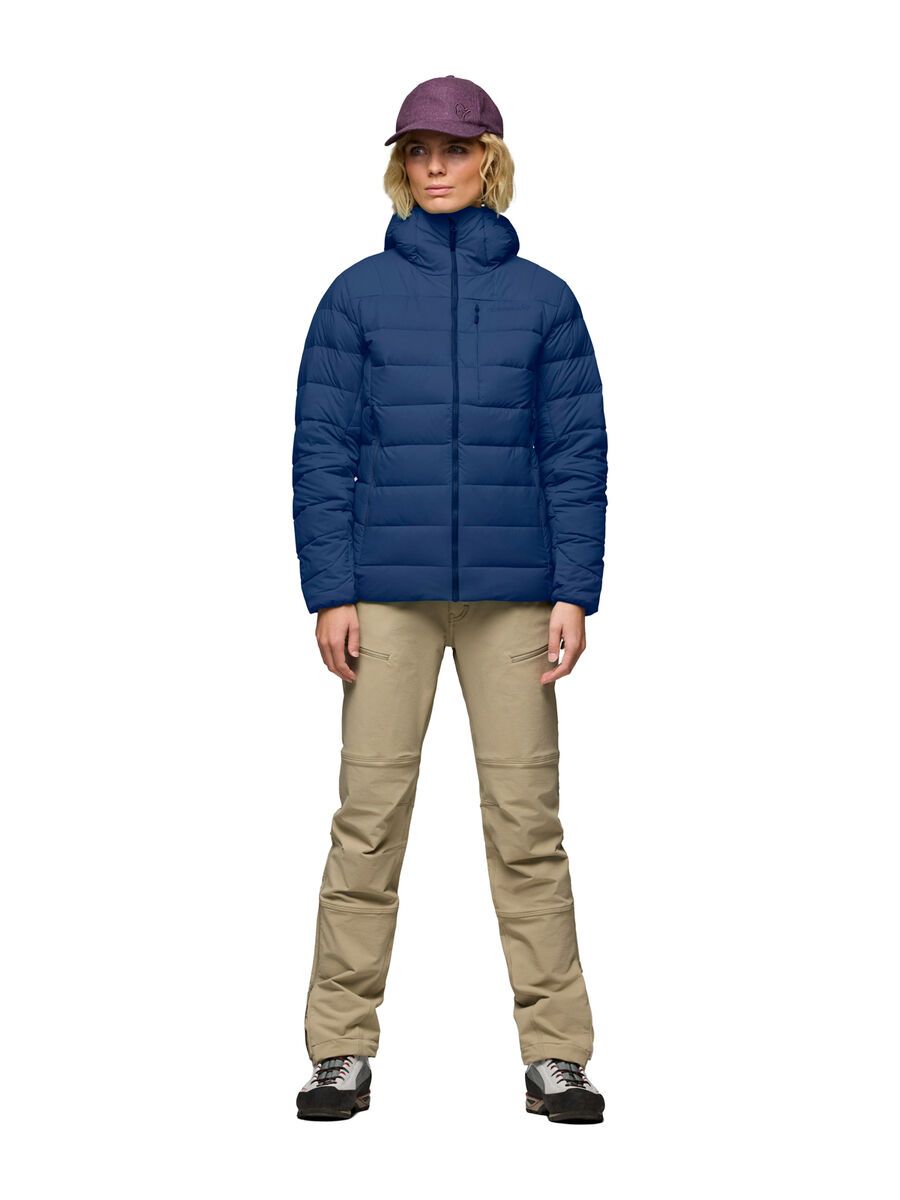 Norrona femund down700 Zip Hood W's, indigo night - Bild 4