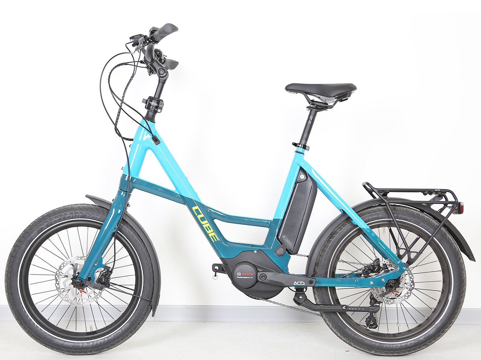 ***2. Wahl*** Cube Compact Sport Hybrid 500 blue´n´lime 2022 - Bild 12