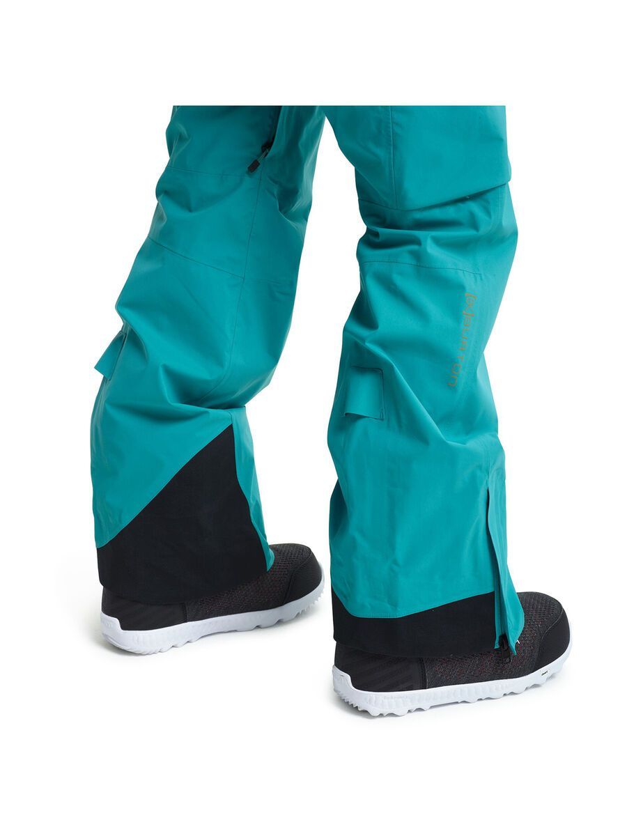 Burton Women's [ak] Gore-Tex Kimmy 2L Bib Pant, green-blue slate - Bild 8