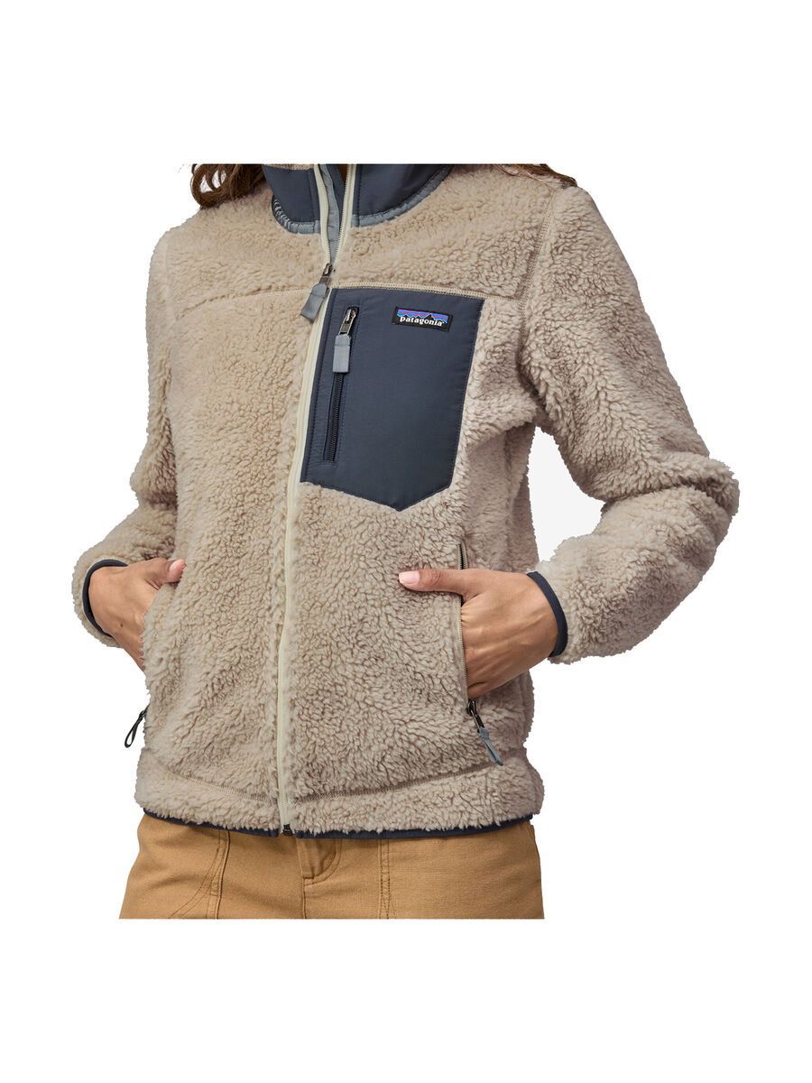Patagonia Women's Classic Retro-X Jacket, natural w/smolder blue - Bild 6