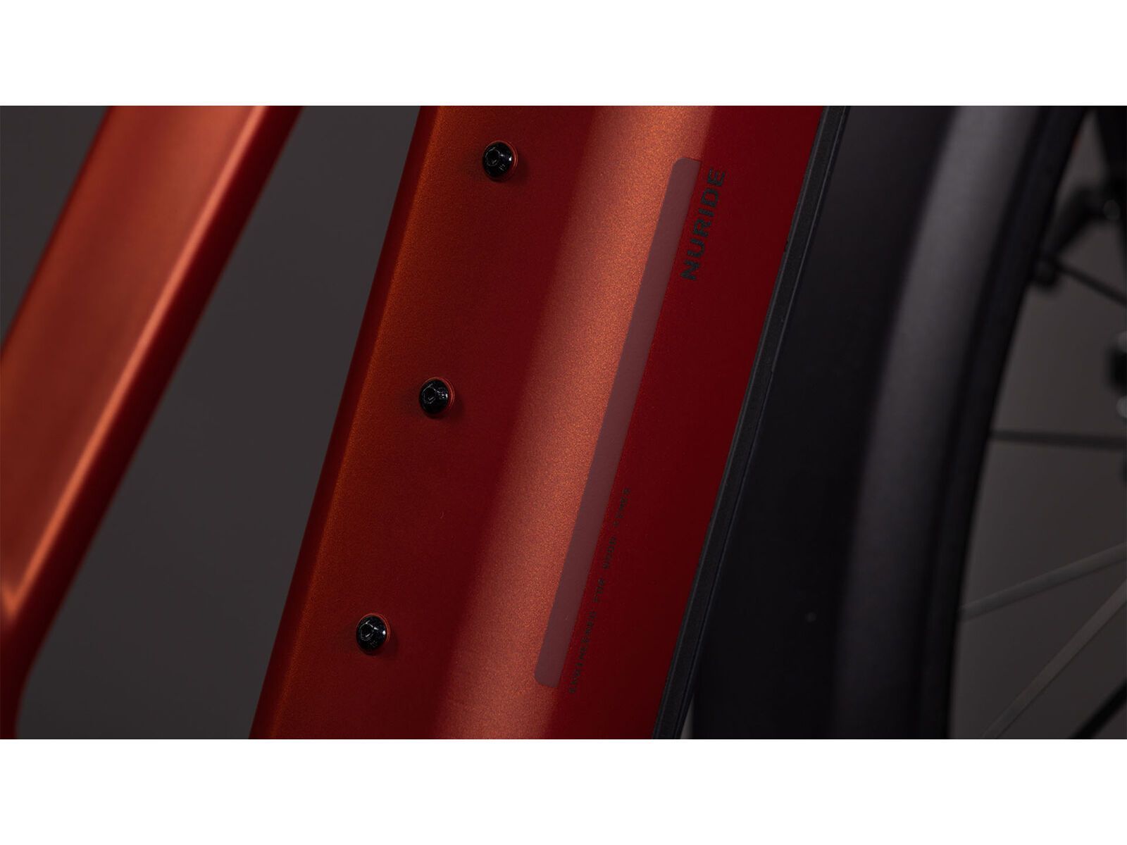 Cube Nuride Hybrid Pro 800 Trapeze, chilli´n´black - Bild 4