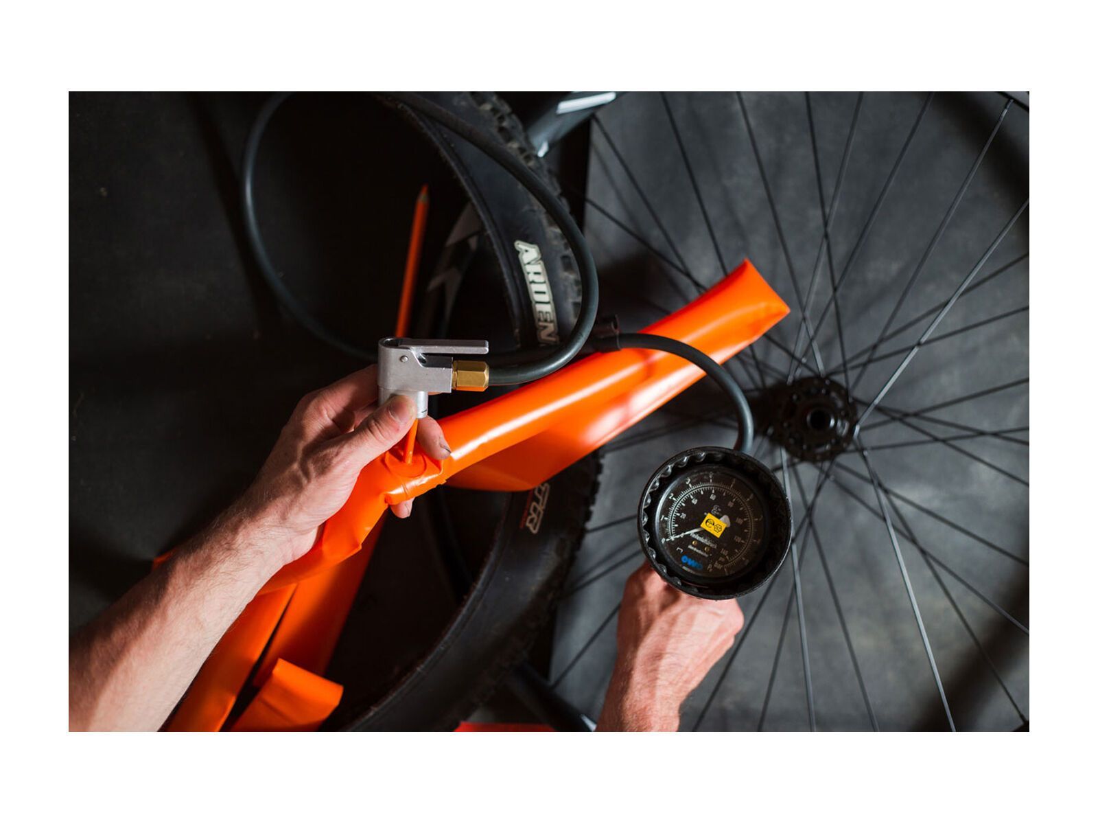 Tubolito Tubo MTB - 27.5 x 1.8-2.5, orange - Bild 7