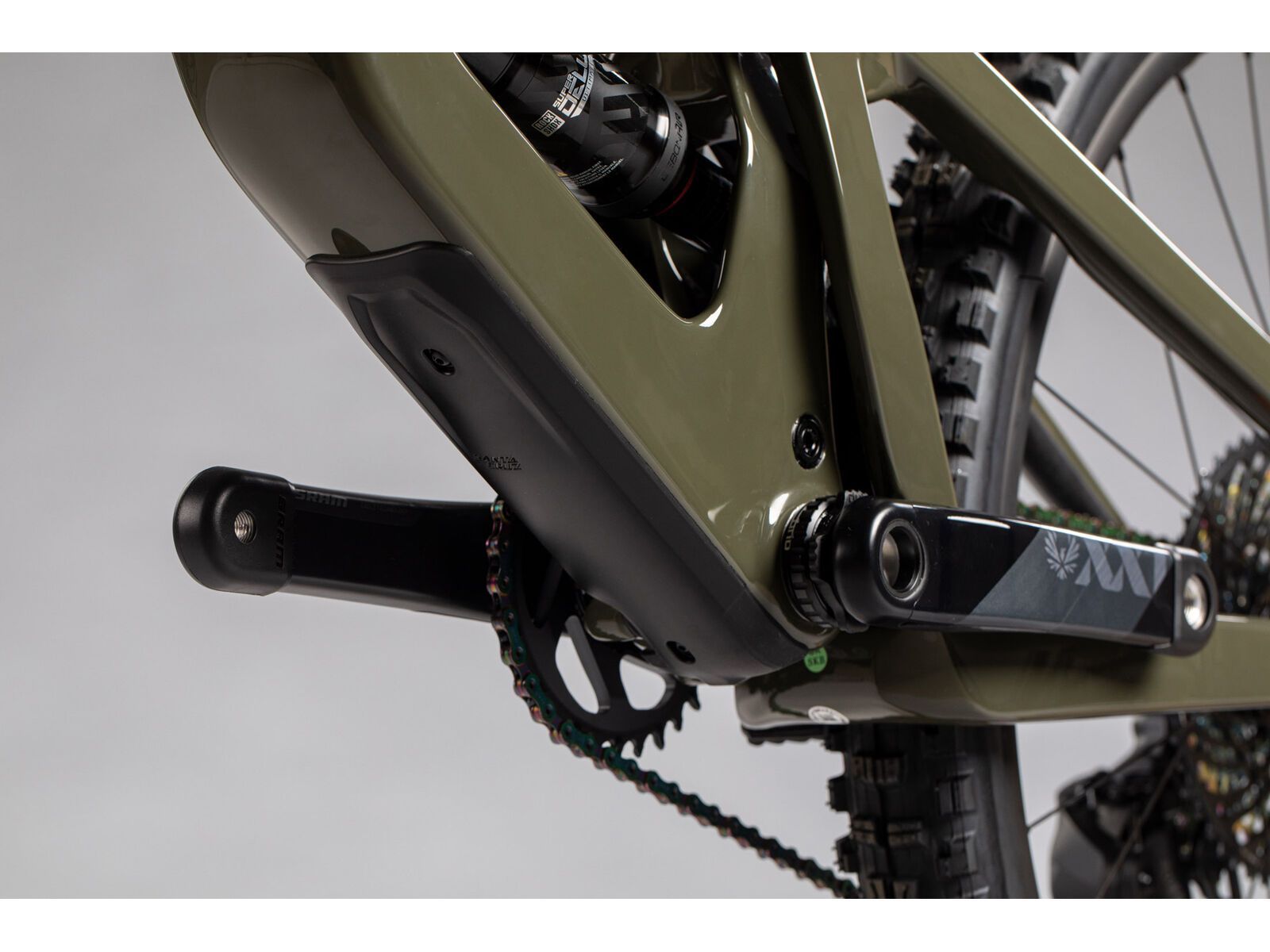 Santa Cruz Bronson C / S / MX, gloss moss/blue - Bild 3