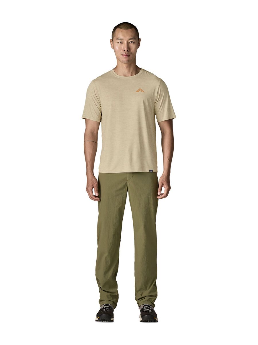 Patagonia Men's Cap Cool Daily Graphic Shirt - Lands, pumice x-dye - Bild 5
