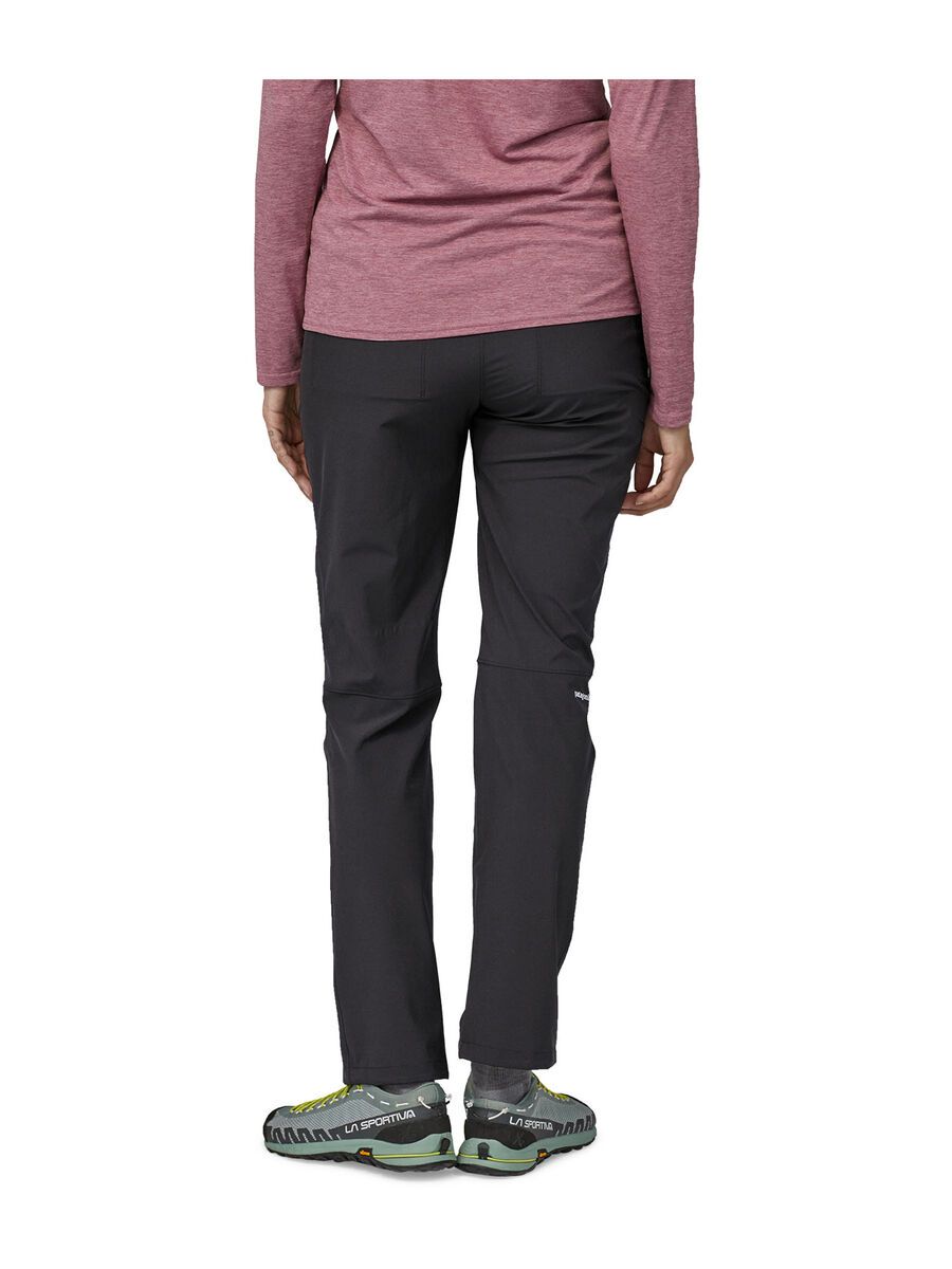 Patagonia Women's Chambeau Rock Pants, black - Bild 3