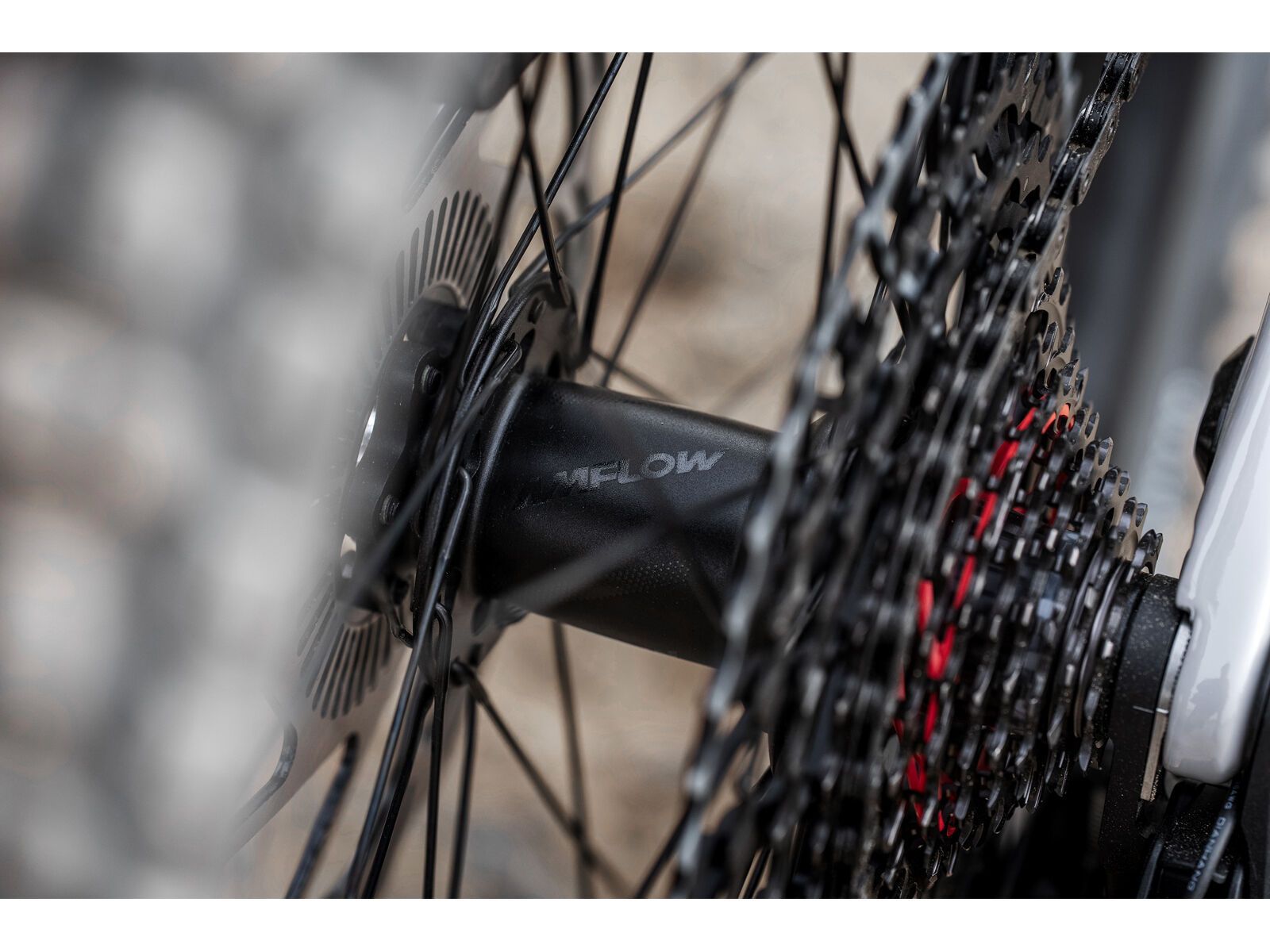 Amflow Amflow PX Carbon Pro - 700 Wh, mondstein‑grau - Bild 23