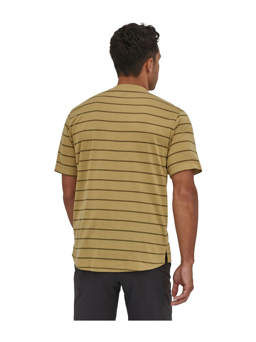 Patagonia Men's Capilene Cool Trail Bike Henley Furrow Stripe, moray khaki - Bild 3