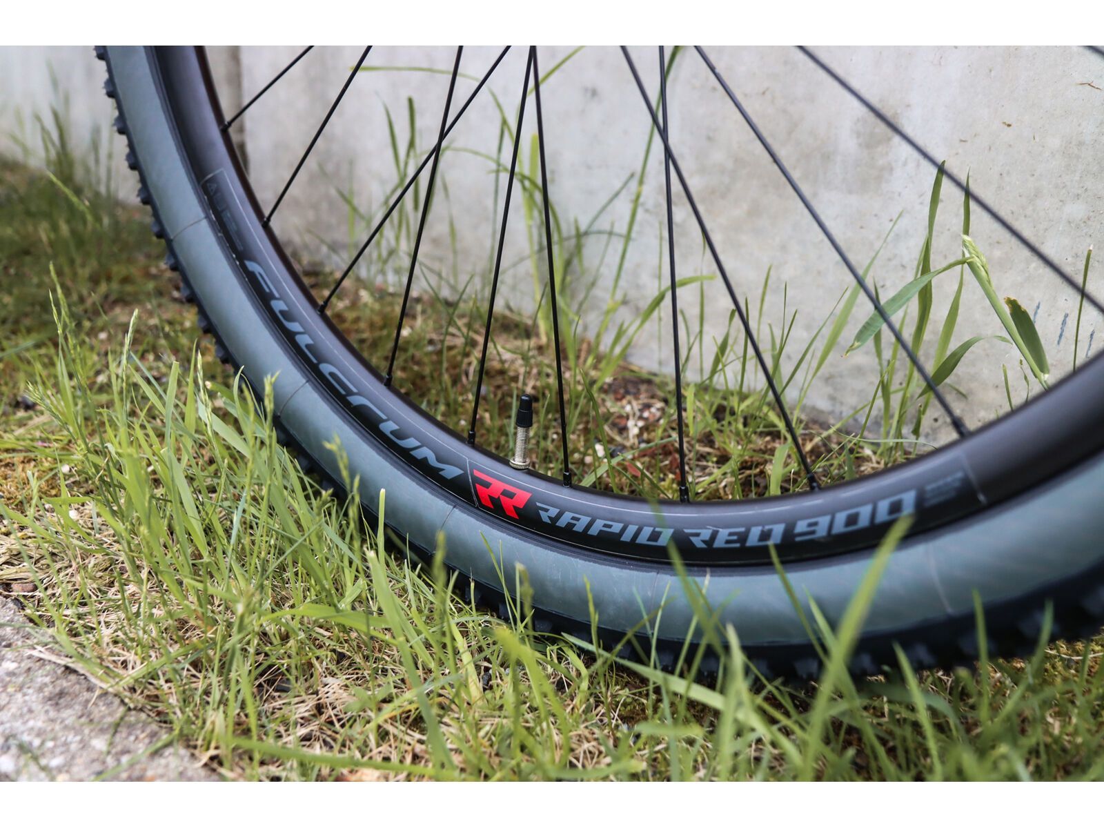 3T Exploro RaceMax Rival XPLR 1x12 650B, emerald/white - Bild 5