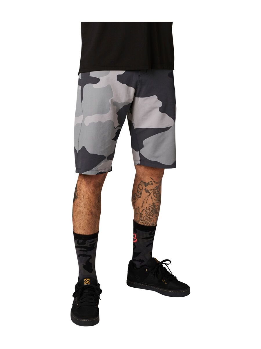 Fox Ranger Short, black camo - Bild 1