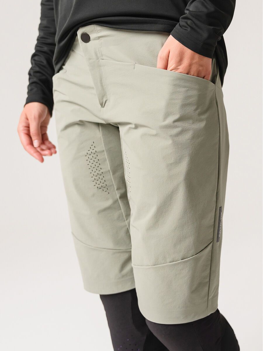 Ortovox Sequence Trail Shorts W, green sage - Bild 9