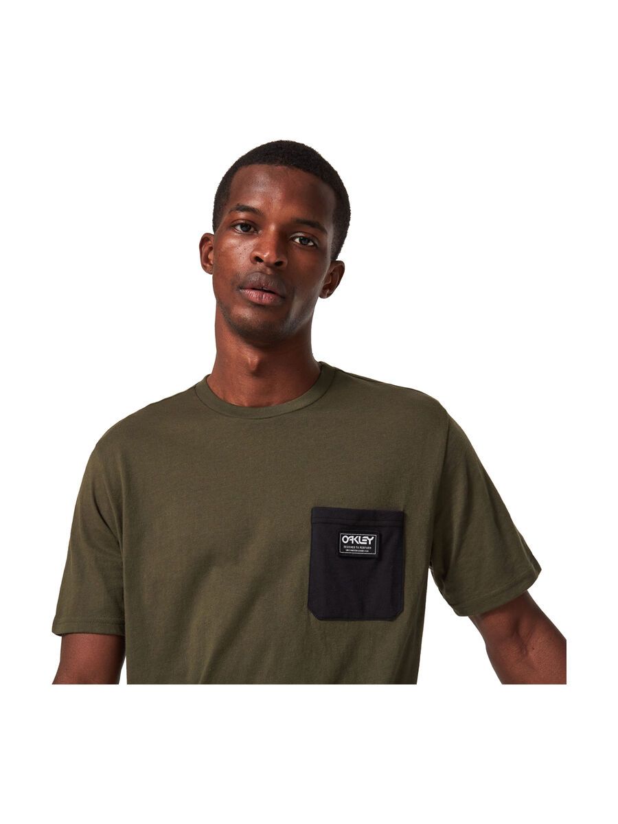 Oakley Classic B1B Pocket Tee, new dark brush - Bild 7