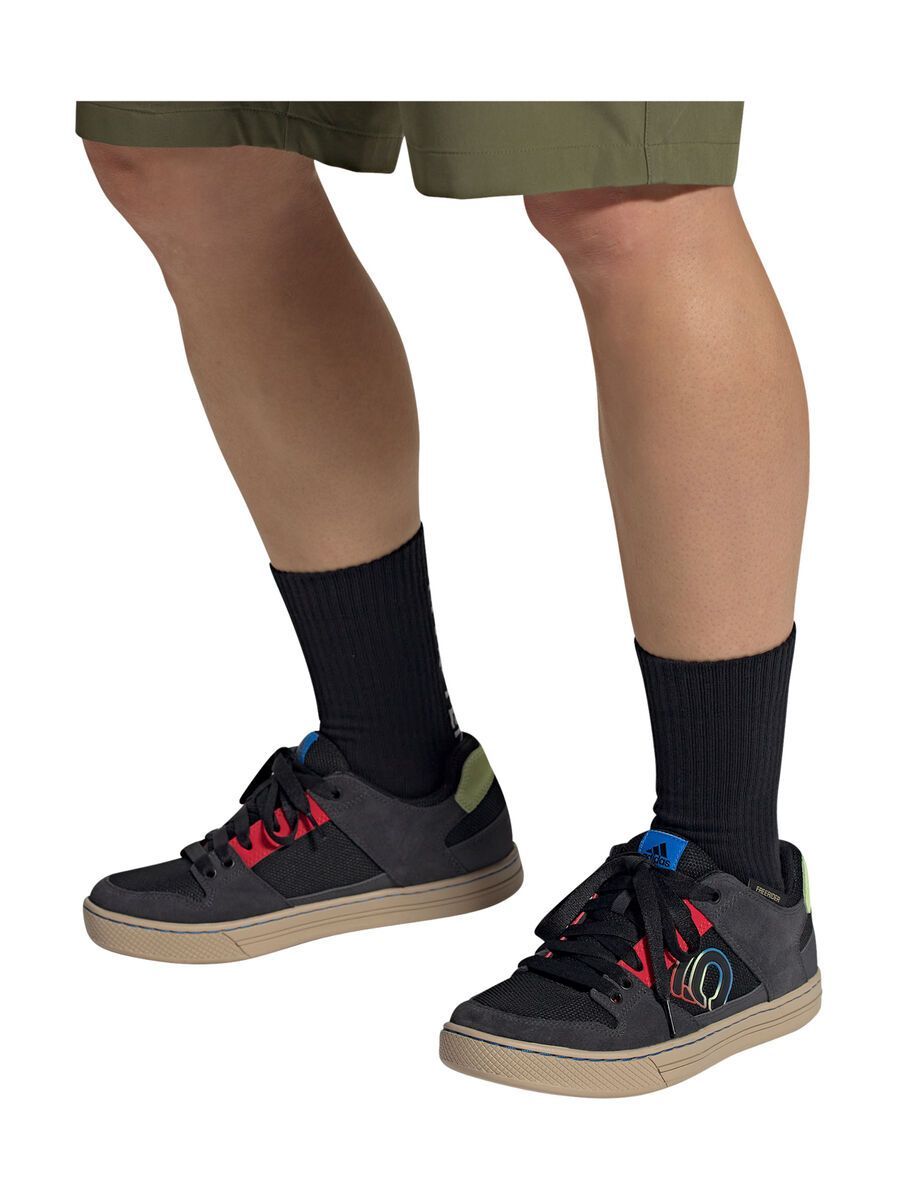 Five Ten Freerider, core black/carbon/pulse lime - Bild 12