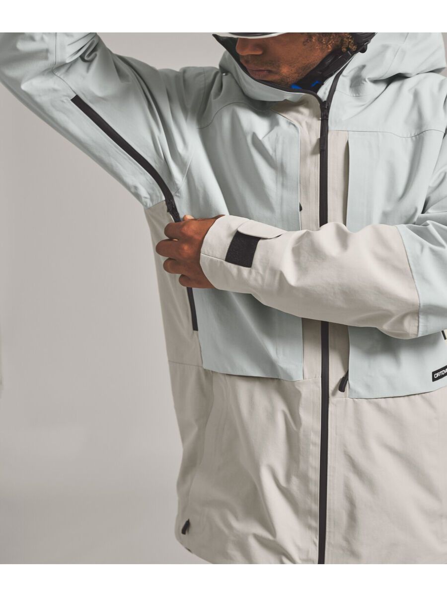 Ortovox Ravine Plus 3L Jacket M, black raven - Bild 3