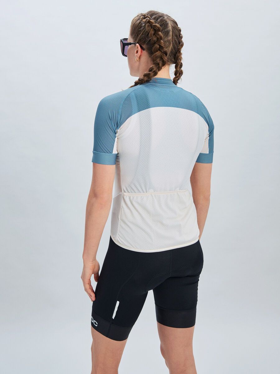 POC W's Essential Road Logo Jersey, okenite off-white/calcite blue - Bild 5