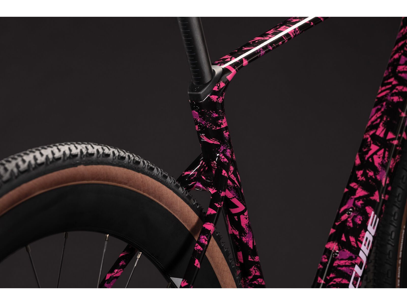 Cube Nuroad C:62 SLX, pinkaction´n´black - Bild 4