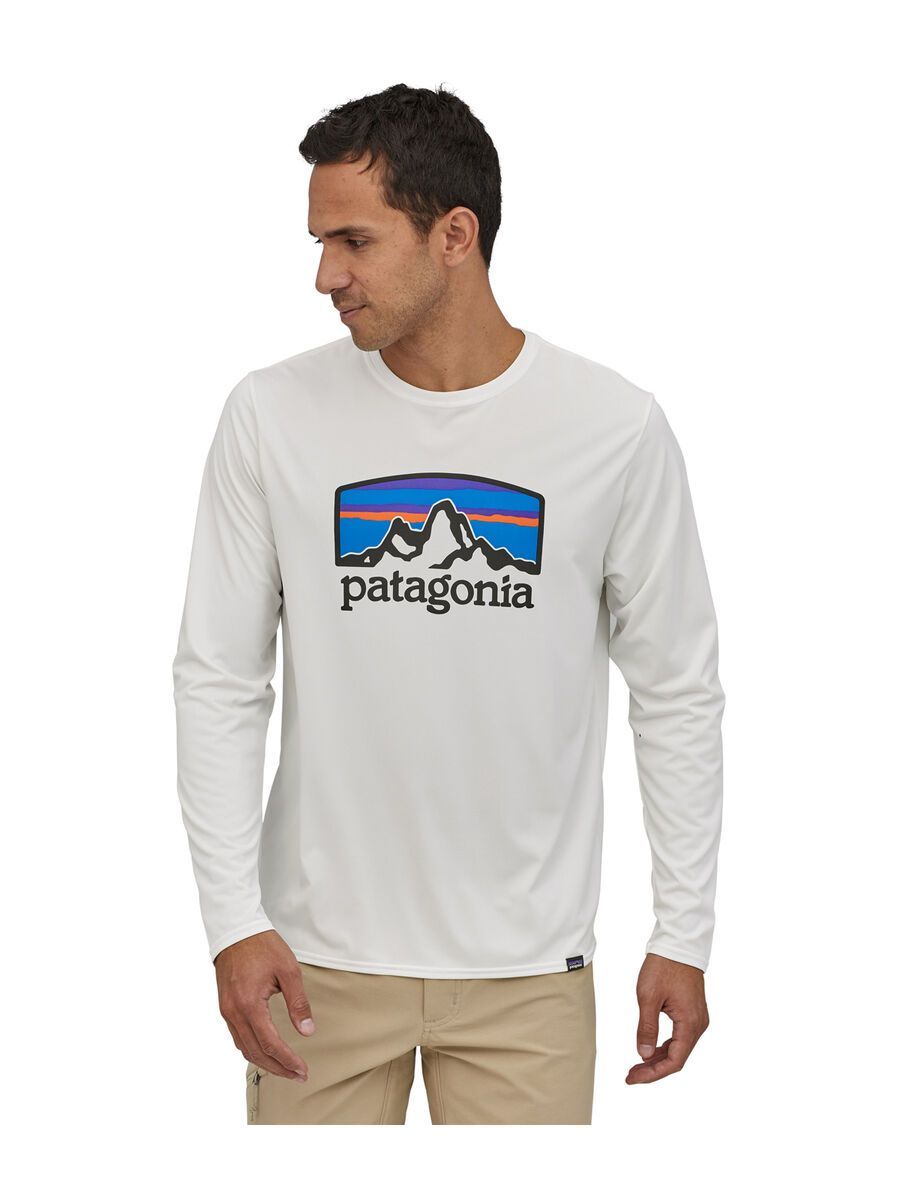 Patagonia Men's Long-Sleeved Capilene Cool Daily Graphic Shirt, fitz roy horizons: white - Bild 3
