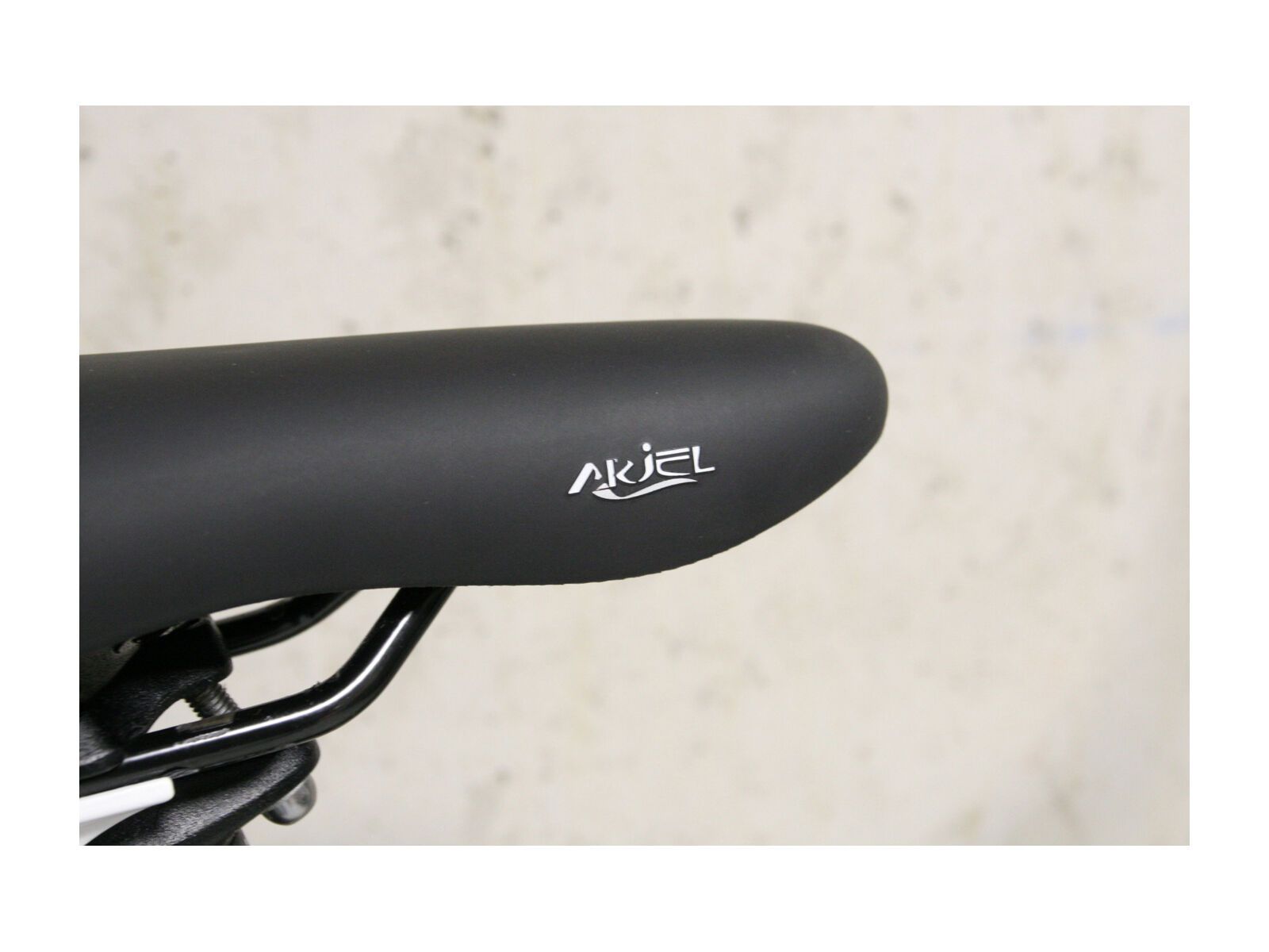 *** 2. Wahl *** Cube Travel Pro 2018, black´n´white - Trekkingrad | Größe 62 cm - Bild 4