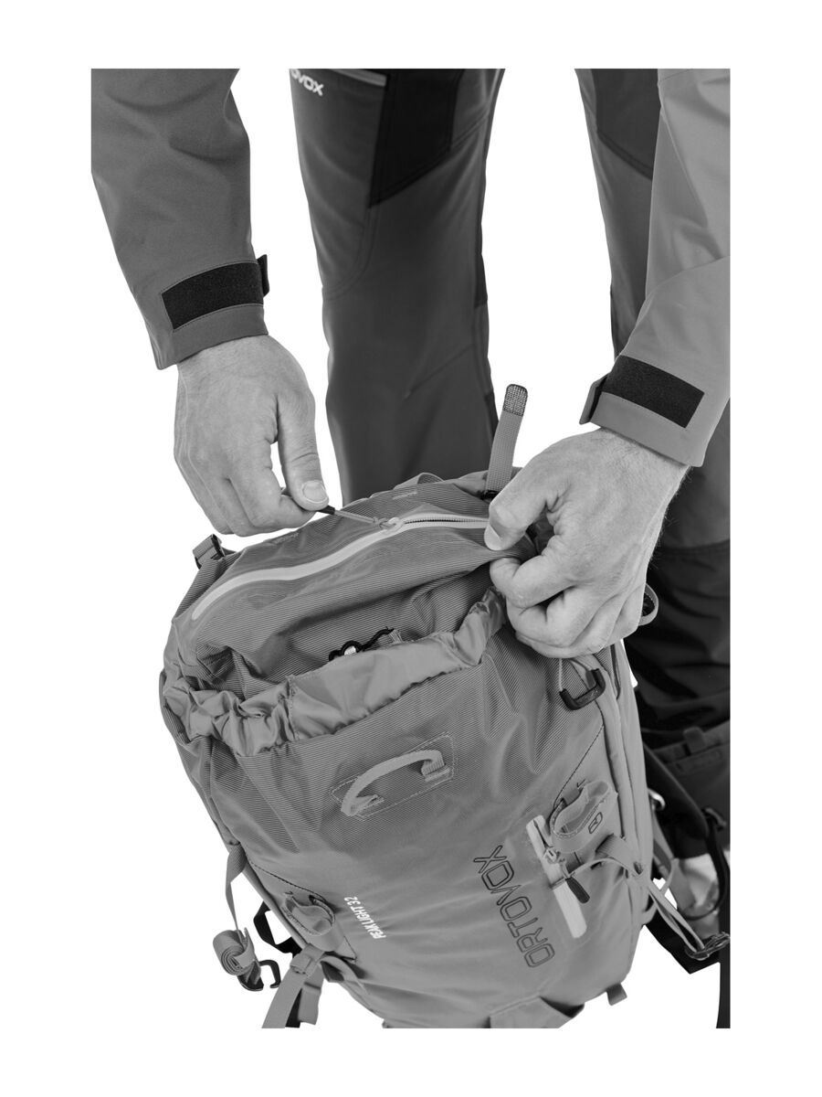 Ortovox Peak Light 32, safety blue - Bild 9