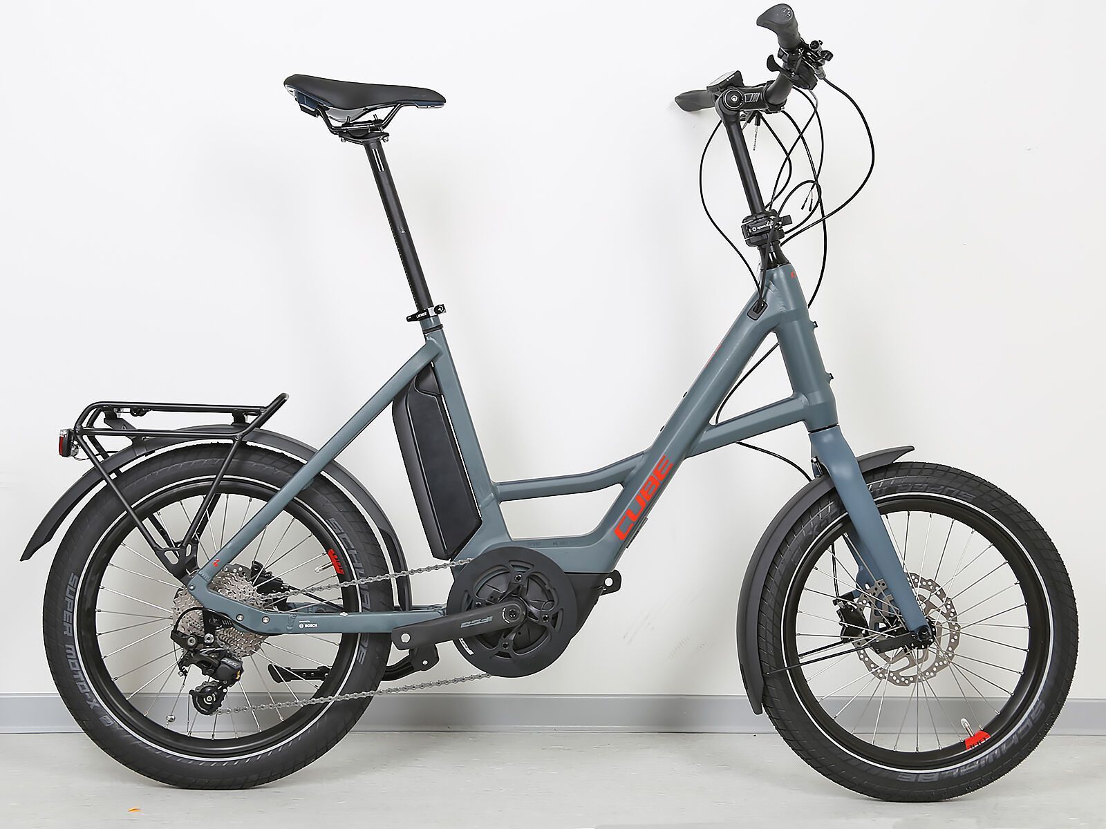 *** 2. Wahl *** Cube Compact Sport Hybrid 2020, blue´n´red - E-Bike | Größe Unisize - Bild 2