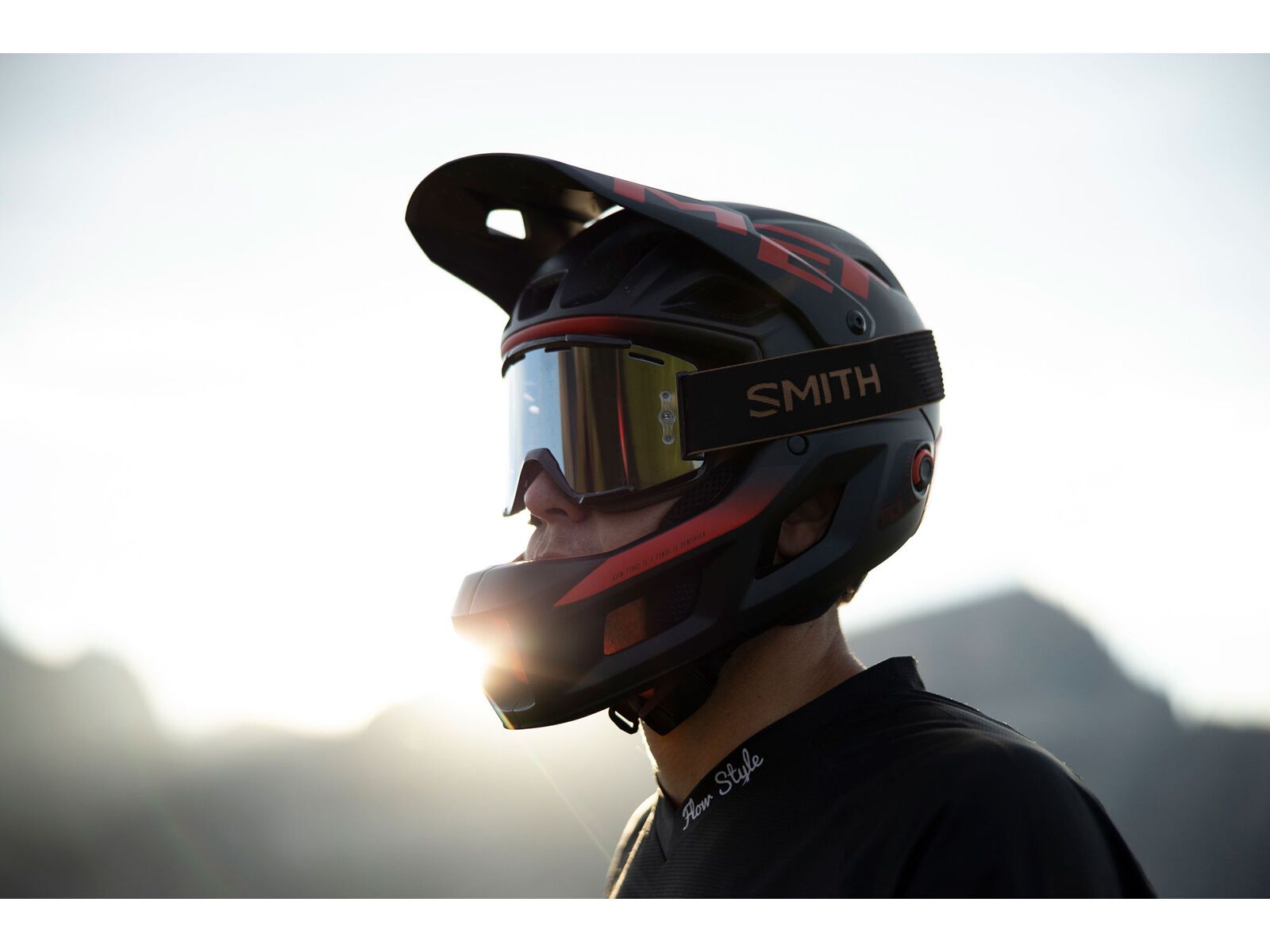 MET Parachute MCR MIPS, black red/matt glossy - Bild 8