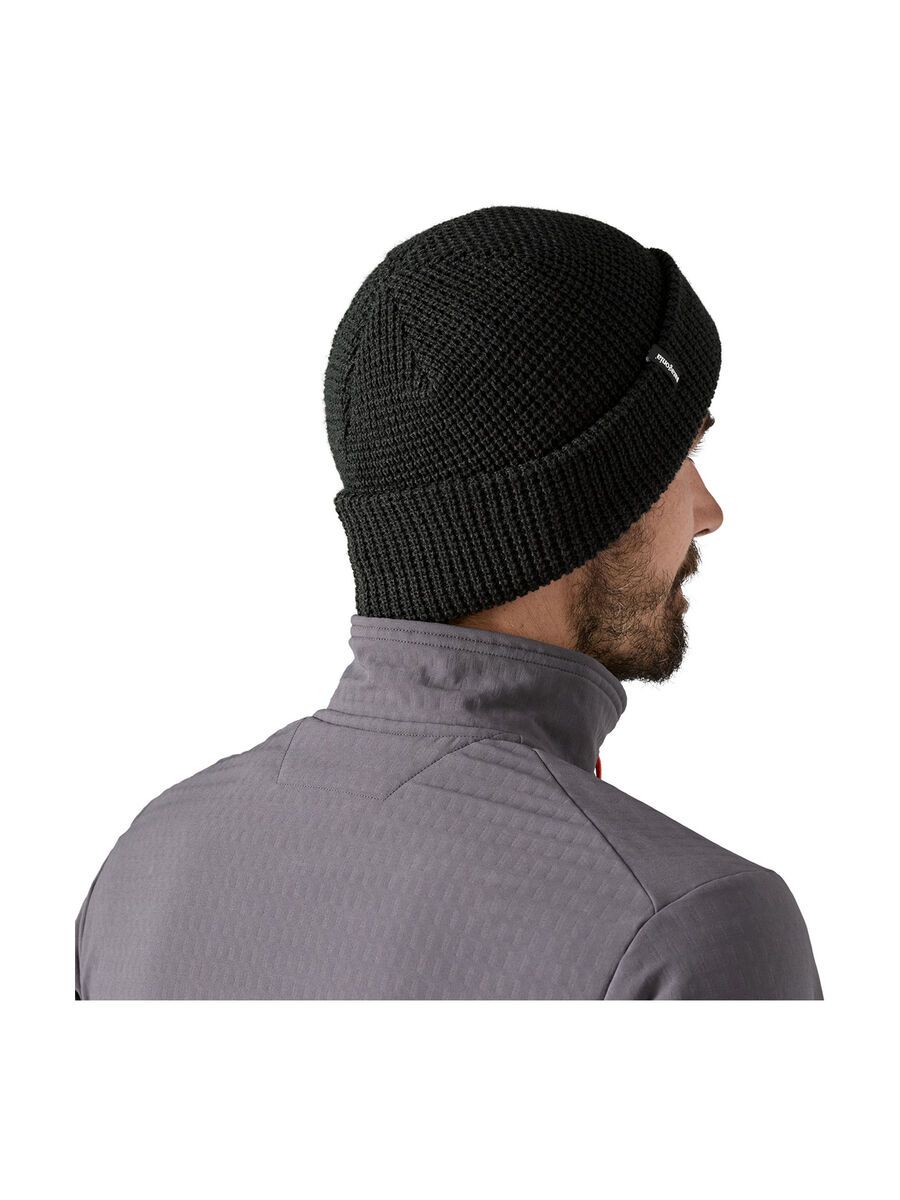 Patagonia Snowdrifter Beanie, black - Bild 3