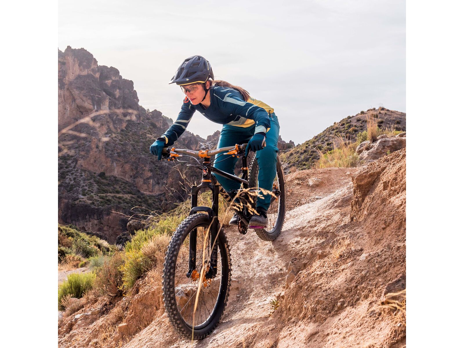 Endura Damen MT500 Print T-Shirt LTD (langarm), sattes teal - Bild 11