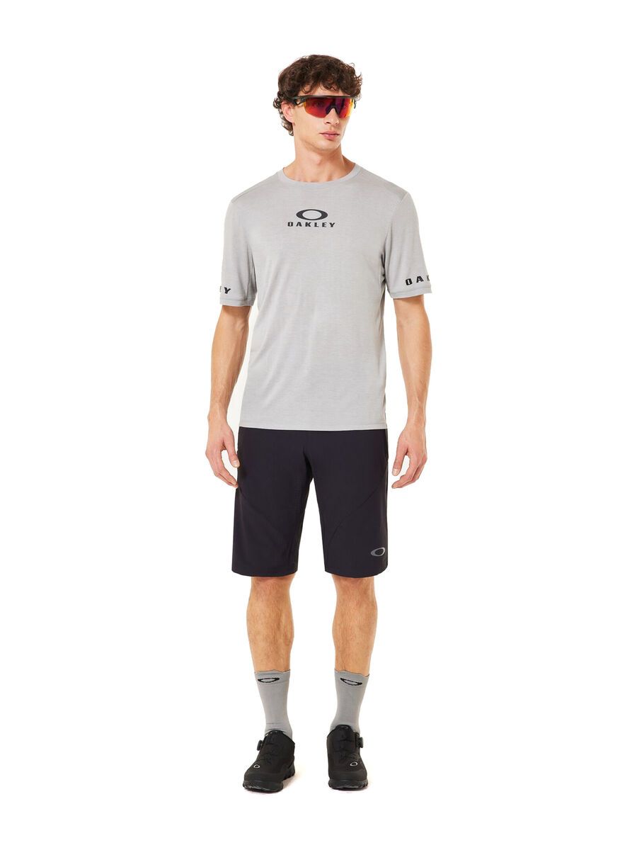 Oakley Seeker Airline Short, blackout - Bild 4