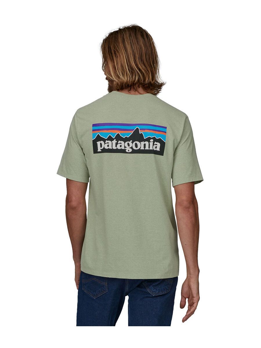 Patagonia Men's P-6 Logo Responsibili-Tee, salvia green - Bild 5