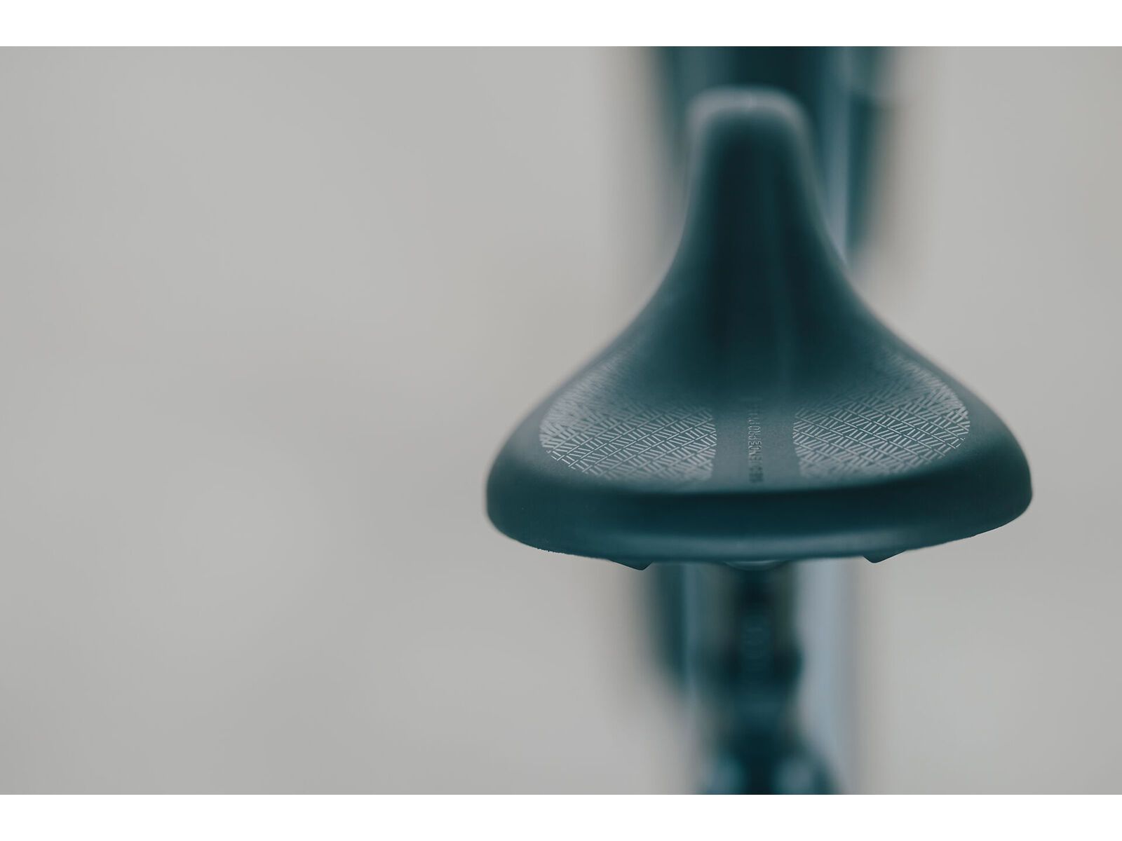 Cube Kathmandu Hybrid One 800, metallicgrey´n´grey - Bild 10