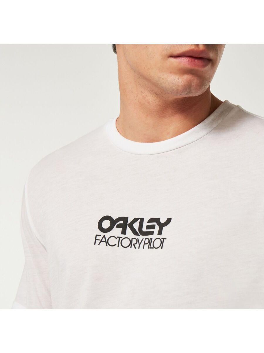 Oakley Factory Pilot SS Tee, white - Bild 6