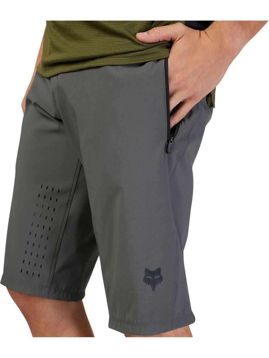 Fox Defend Short, dark shadow - Bild 6