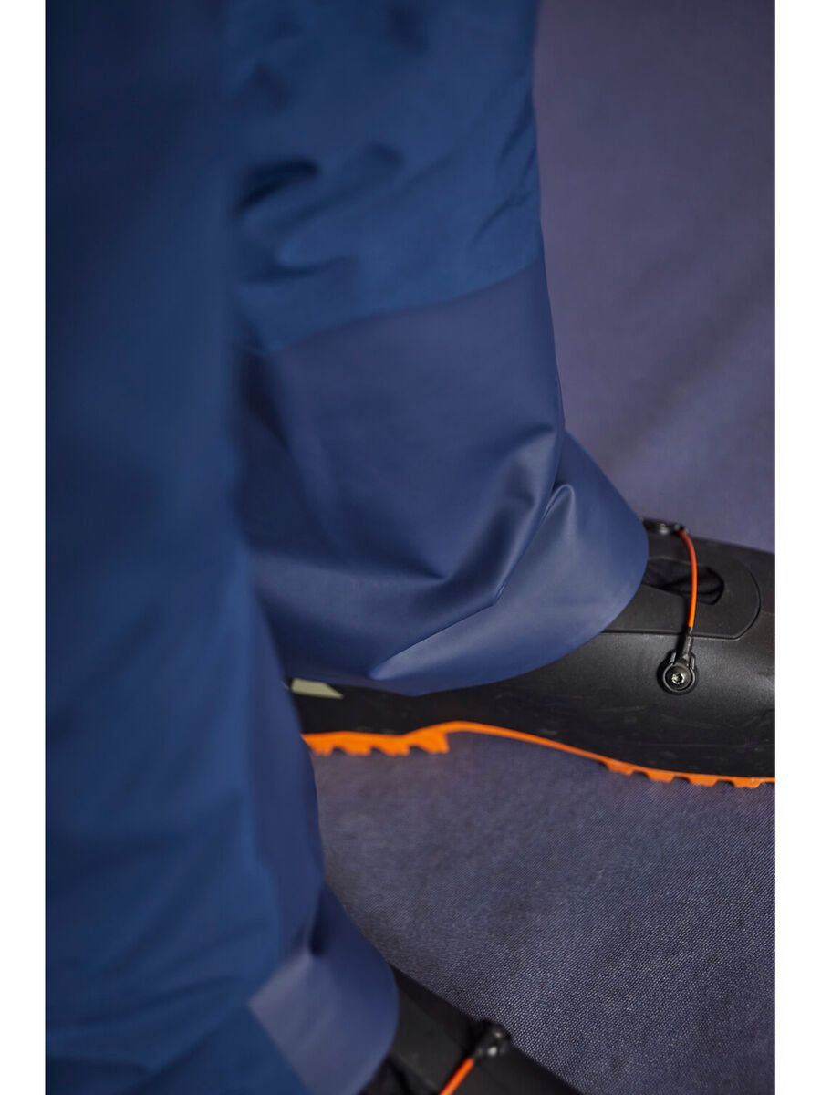 Maloja WaldbieneM., midnight - Bild 5