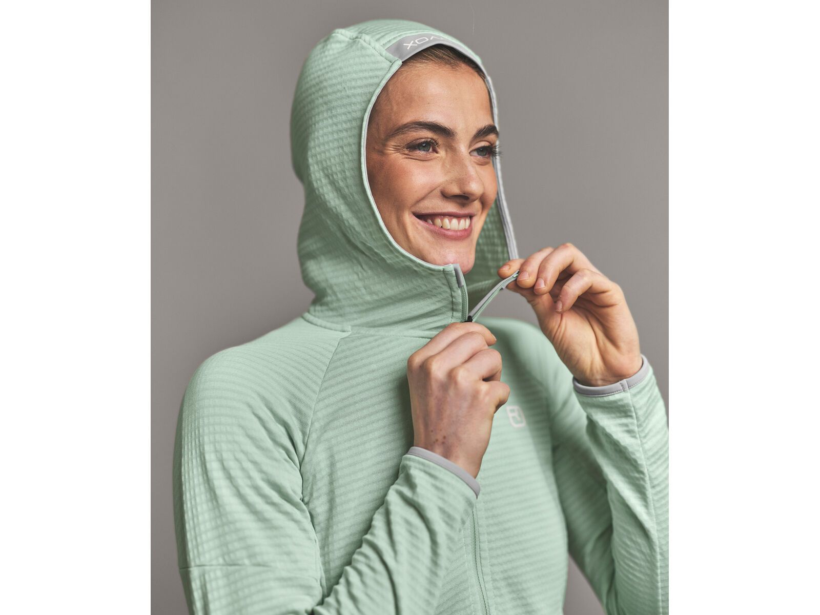 Ortovox Merino Fleece Light Grid Hoody W, green acid - Bild 5